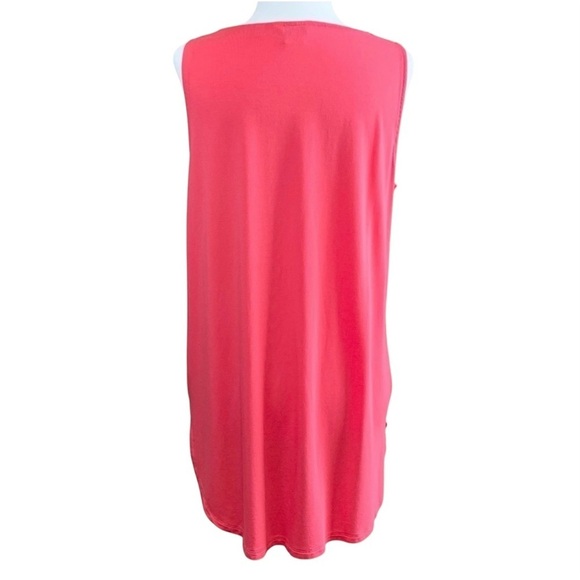 Reitmans Classic V-Neck Sleeveless Blouse - Picture 6 of 10